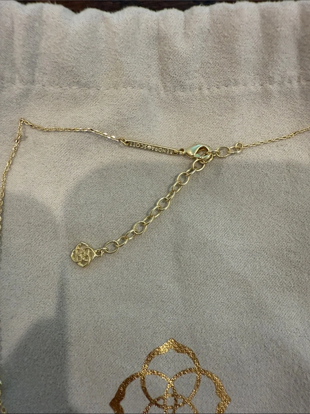 Kendra Scott Necklace